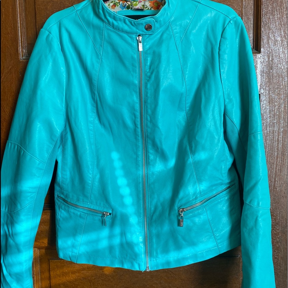 Teal women’s Wilson’s Leather L jacket